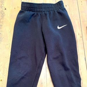 Toddler Boys black sweatpants size 4T